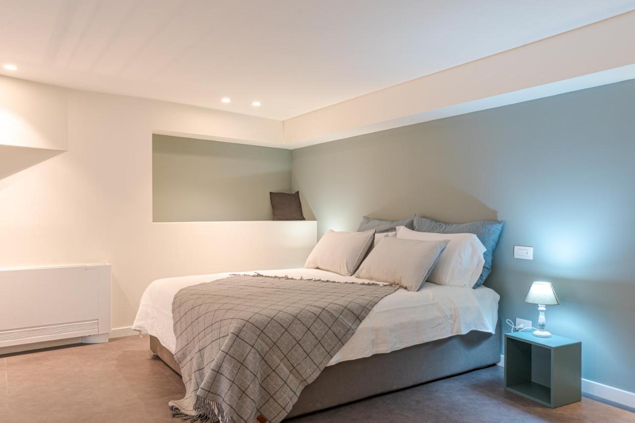 Suite Funicolare - By MyhomeinCôme Extérieur photo